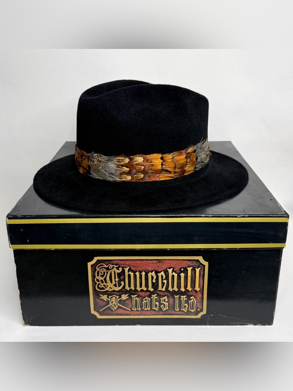 Vintage Makins NY Black Felt Fedora Hat Pheasant Feather Band NWT Churchill Box